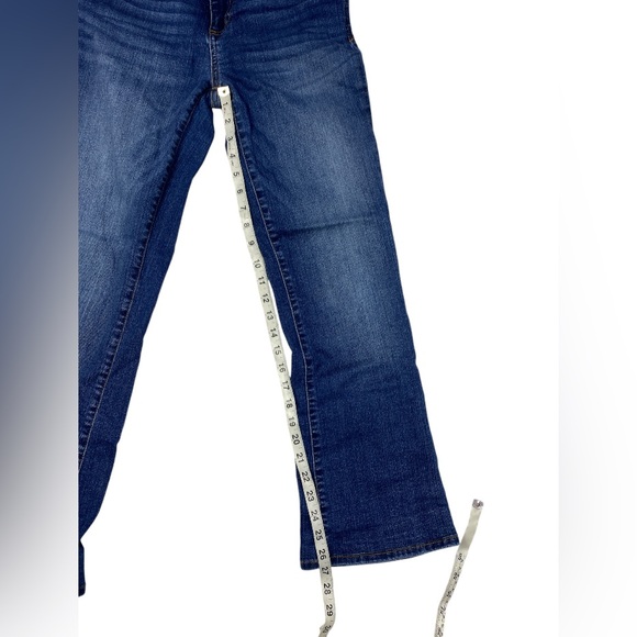 Kut from the Kluth Natalie bootcut jeans - Picture 3 of 8